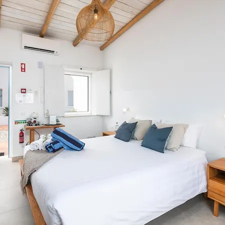 Quinta Do Ourives Bed & Breakfast 4*