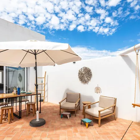 Quinta Do Ourives Bed & Breakfast 4*