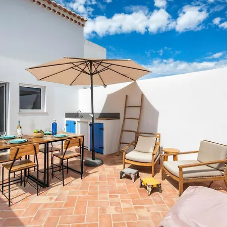 Quinta Do Ourives Bed & Breakfast 4*